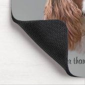 Unbekümmerte hübsche Mädchen Mousepad (Ecke)