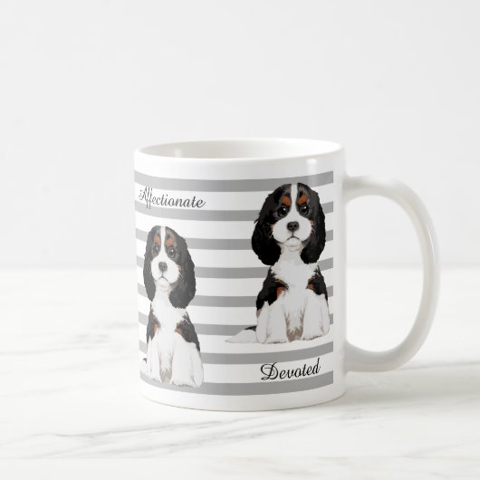 Unbekümmerte Königcharles Spaniel-illustrierte Kaffeetasse (Rechts)