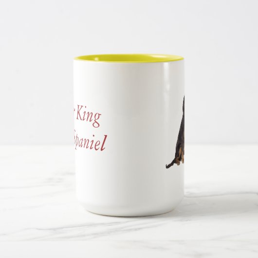 Unbekümmerte Königcharles Spaniel-Kaffee-Tasse Zweifarbige Tasse (Mittel)
