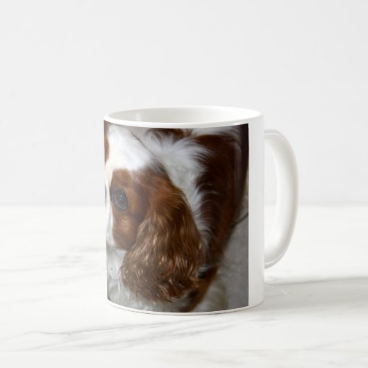 Unbekümmerte Königcharles Spaniel-Tasse Kaffeetasse (VorderseiteRechts)