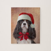 Unbekümmerter Königcharles Spaniel im roten Hut Puzzle (Vertikal)