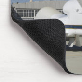 Unbemanntes Flugzeug von Global Hawk Mousepad (Ecke)