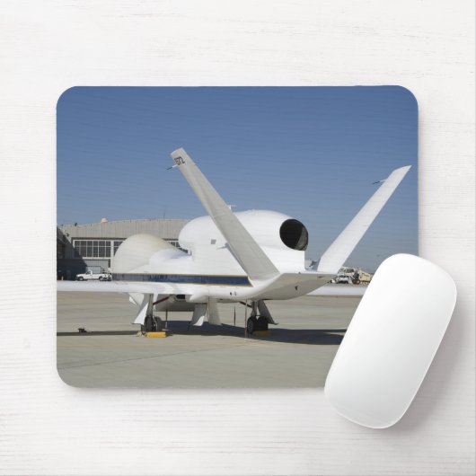 Unbemanntes Flugzeug von Global Hawk Mousepad (Mit Mouse)