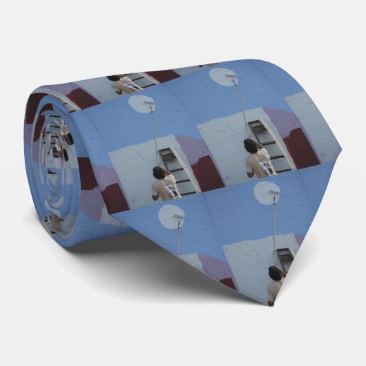 Unberechtigte Krawatte (Gerollt)