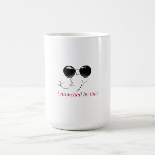 Unberührt von der Zeit Brille und Zweige Kaffeetasse