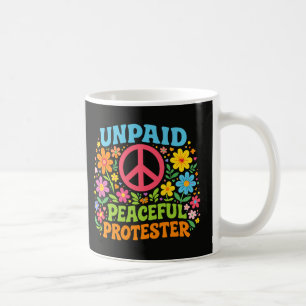 Unbezahlter friedlicher Protestierender Retro-Frie Kaffeetasse