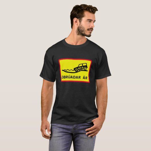 Unbridged Fluss, Verkehrszeichen, Island T-Shirt (Vorne ganz)