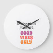 Uncharted Time Große Wanduhr (Vorderseite)