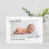 Und das Baby macht drei Fotos moderne Geburt Ankündigung (Stehend Vorderseite)