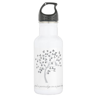 Und ein Rebhuhn in einer Birne Trinkflasche