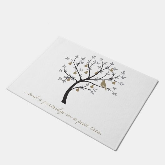 Und eine Partridge in einem Birnenbaum Fußmatte (Schrägansicht)