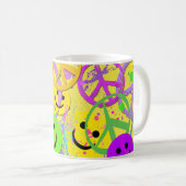 UND FRIEDENSzeichen Kaffeetasse (VorderseiteRechts)