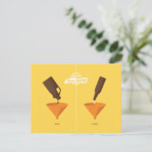 Und jetzt: Beer Pong Postkarte (Stehend Vorderseite)