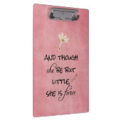 Und obwohl sie nur wenig ist, ist sie ein Zitat vo Klemmbrett (Rechts)