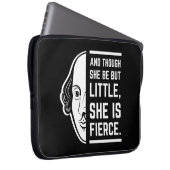 Und obwohl sie so klein ist, ist sie ein scharfer laptopschutzhülle (Vorne Rechts)