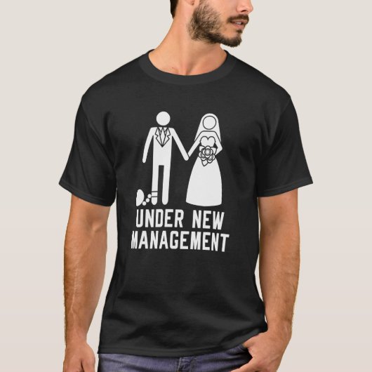 Under New Management Bachelor Party Wedding Men Fu T-Shirt (Vorderseite)