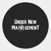 Under New Management Narcotics Anonymous Design Runder Aufkleber (Vorderseite)