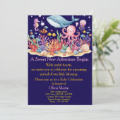 Under Sea Whale Baby Shower Custom Invitation Einladung (Stehend Vorderseite)
