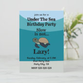Under The Sea Turtle Funny Birthday Party Einladung (Stehend Vorderseite)