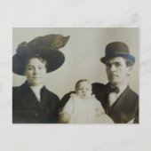 Uneasy Daddy in Bowler Family RPPC B&W Foto Image Postkarte (Vorderseite)