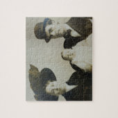 Uneasy Daddy in Bowler Family RPPC B&W Foto Image Puzzle (Vertikal)