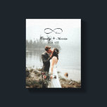 Unendliche Liebe für benutzerdefinierte Familienna Leinwanddruck<br><div class="desc">Dieses Design druckte Script Infinity Liebe Custom Familienname Wedding Bride Groom Canvas Print,  die mit Ihrem Text angepasst werden kann. Bitte klicken Sie auf den Button "Anpassen" und verwenden Sie unser Design-Tool,  um diese Vorlage zu ändern. Karo im Grafikdesign-Store für andere Produkte,  die diesem Design entsprechen!</div>
