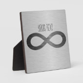 Unendliches Symbol auf Imitaten Metalltextur von S Fotoplatte (Vorderseite)