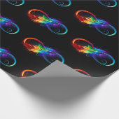 Unendliches Symbol mit Regenbogenfederhalter Geschenkpapier (Ecke)