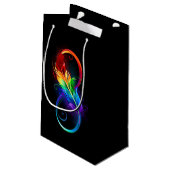 Unendliches Symbol mit Regenbogenfederhalter Kleine Geschenktüte (Rückseite Schrägansicht)