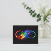 Unendliches Symbol mit Regenbogenfederhalter Rabattkarte (Stehend Vorderseite)