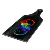 Unendliches Symbol mit Regenbogenfederhalter Schneidebrett (Ecke)