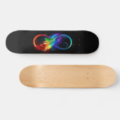 Unendliches Symbol mit Regenbogenfederhalter Skateboard (Horizontal)