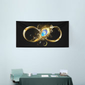 Unendlichkeit mit Golden Peacock Feather Banner (Messeveranstaltung)