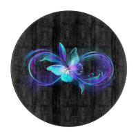 Unendlichkeit mit Zauberschmetterling glänzen