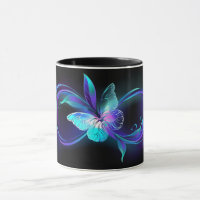 Unendlichkeit mit Zauberschmetterling glänzen