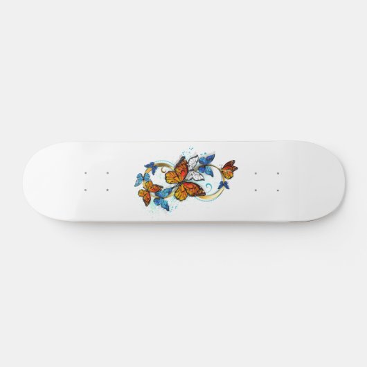 Unendlichkeit von Monarchfalter Skateboard (Horizontal)