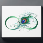 Unendlichkeitssymbol mit Peacock Feather Fotoplatte<br><div class="desc">Das Symbol der Unendlichkeit mit einer hellen,  grünen,  künstlerischen Pfauenfeder auf weißem Hintergrund. Tattoo-Stil.</div>
