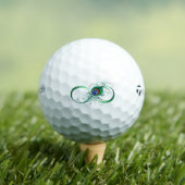 Unendlichkeitssymbol mit Peacock Feather Golfball (Insitu T-Shirt)
