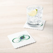 Unendlichkeitssymbol mit Peacock Feather Untersetzer (Vor Ort)