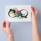 Unendlichkeitssymbol mit Rainbow-Rose Flyer (Handgriff)