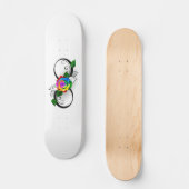Unendlichkeitssymbol mit Rainbow-Rose Skateboard (Vorderseite)