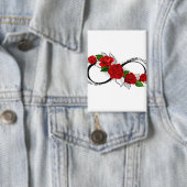 Unendlichkeitssymbol mit Rote Rosen Button (Insitu)