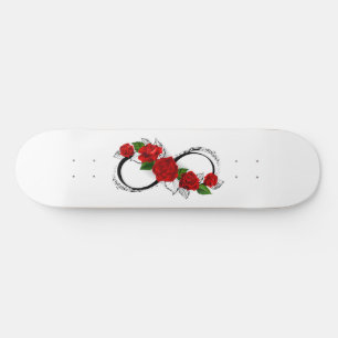 Unendlichkeitssymbol mit Rote Rosen Skateboard