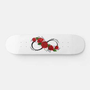 Unendlichkeitssymbol mit roten Rosen Skateboard