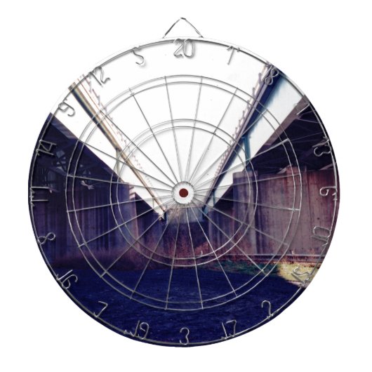 Unentscheidungsbrücke Dartscheibe (vorne)