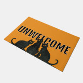 UNERWÜNSCHTE schwarze Halloween-Katzen Fußmatte (Schrägansicht)