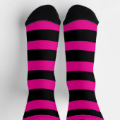 Uneven Streifen - Magenta und Schwarz Socken (Oben)