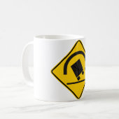 Unfall-Gefahrenlandstraßen-Zeichen Kaffeetasse (Vorderseite Links)