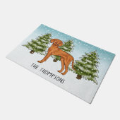 Ungarisch Vizsla Dog Snowy Winterwald und Name Fußmatte (Schrägansicht)