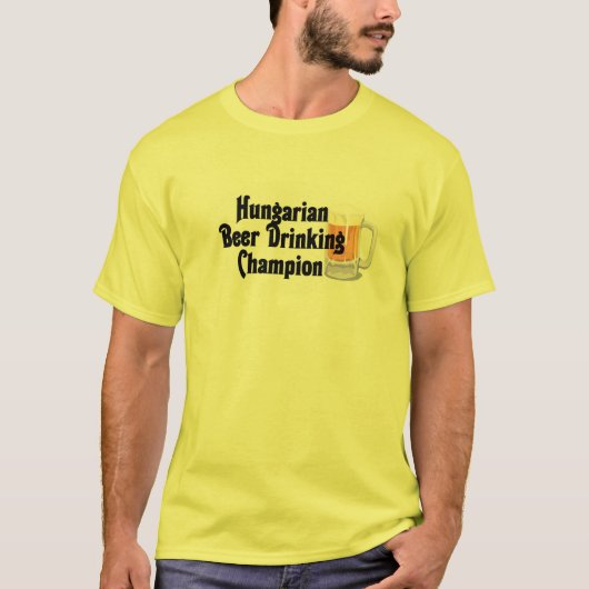 Ungarisches Bier-trinkender Meister T-Shirt (Vorderseite)